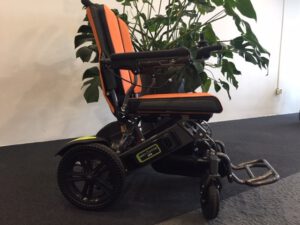 Elektrische_rolstoel_aero