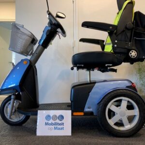 Gebruikte trophy blauw