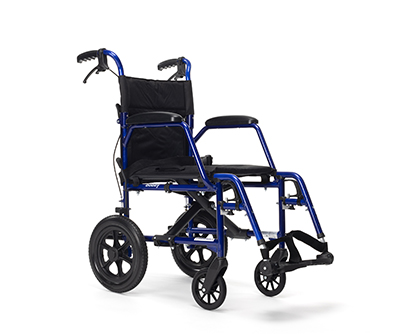 Vermeiren Bobby rolstoel met remmen aan de handvaten