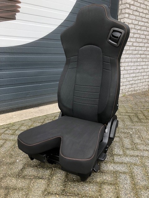 ISRI 6860/875 NTS2 Havenkraan stoel